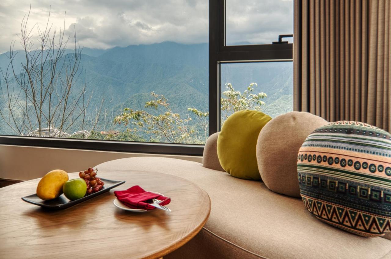 Lady Hill Khách sạn 5*